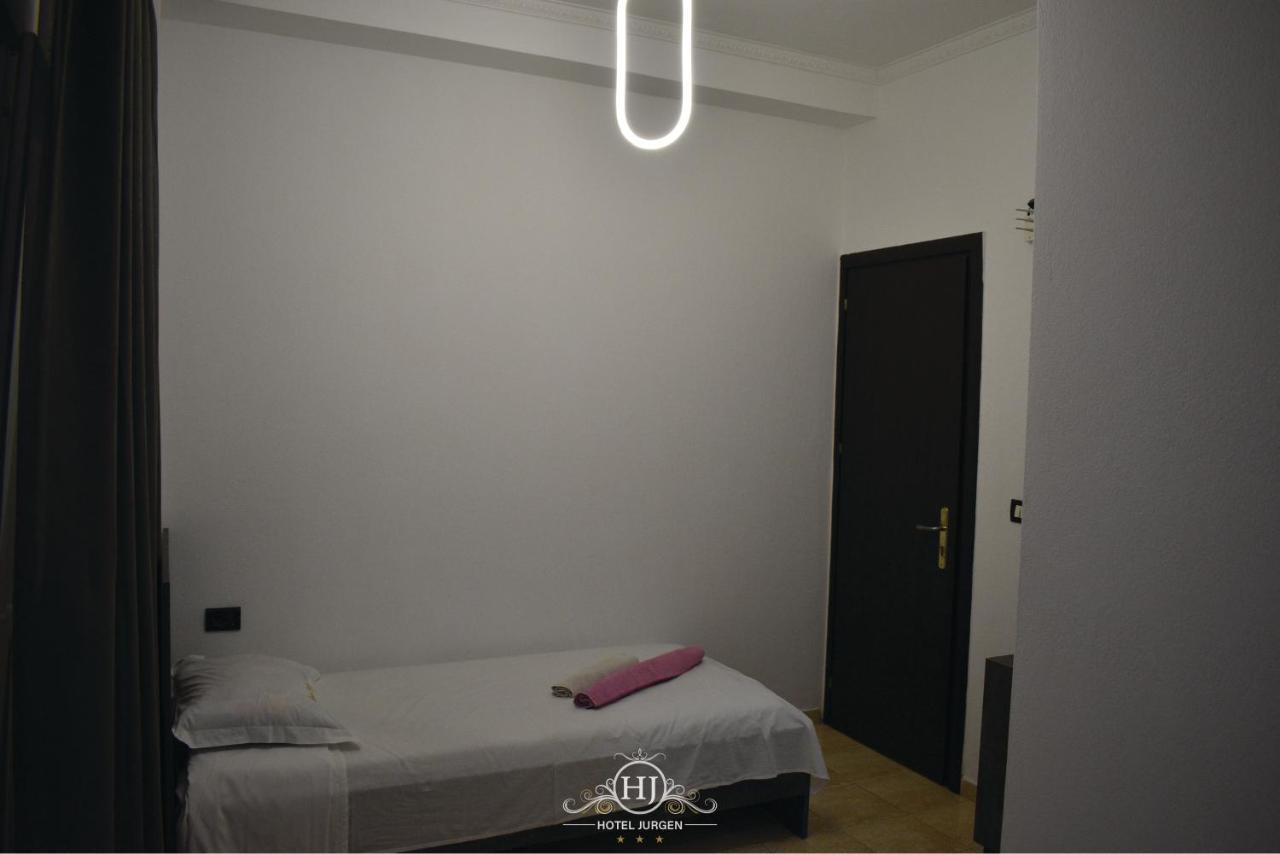 Hotel Jurgen Lezhë Extérieur photo