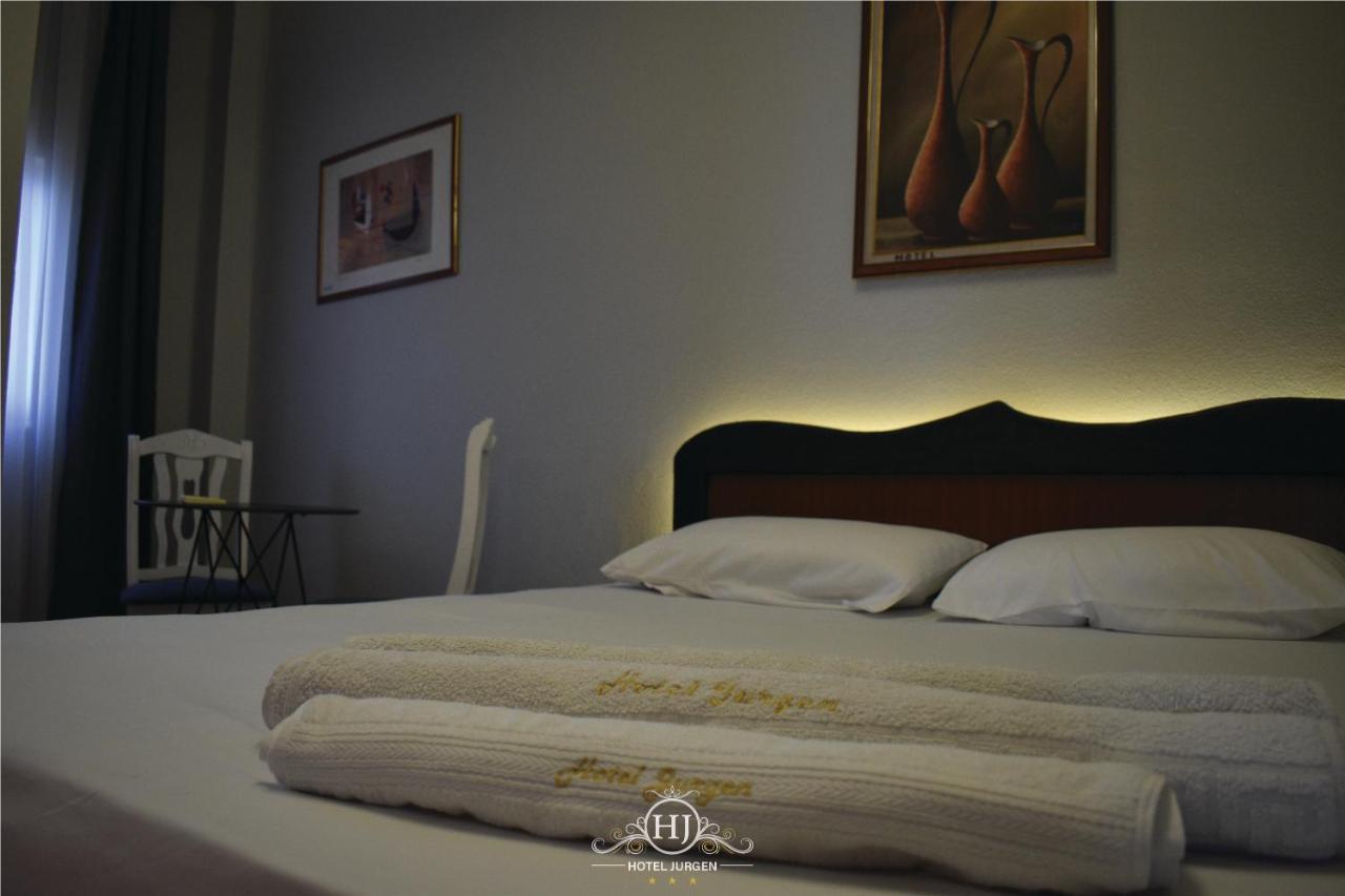 Hotel Jurgen Lezhë Extérieur photo