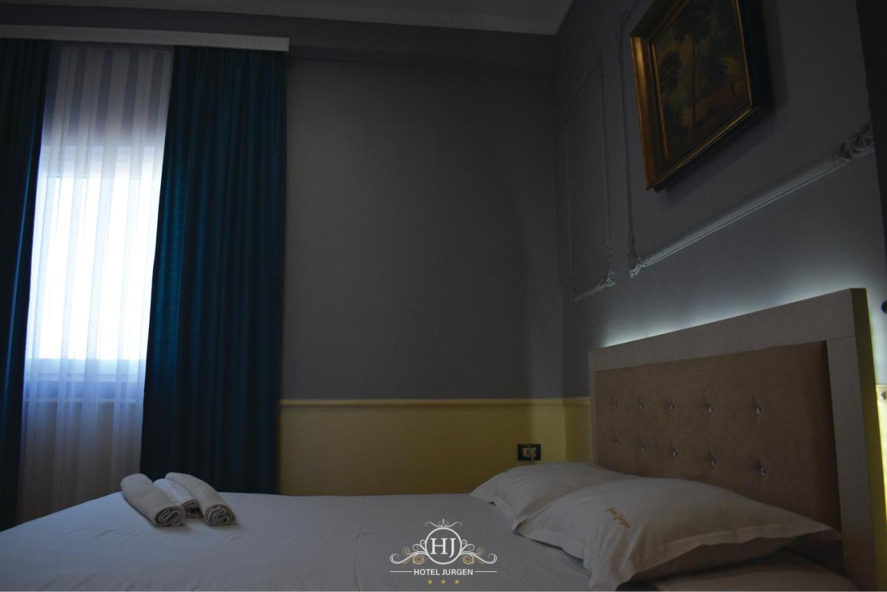 Hotel Jurgen Lezhë Extérieur photo